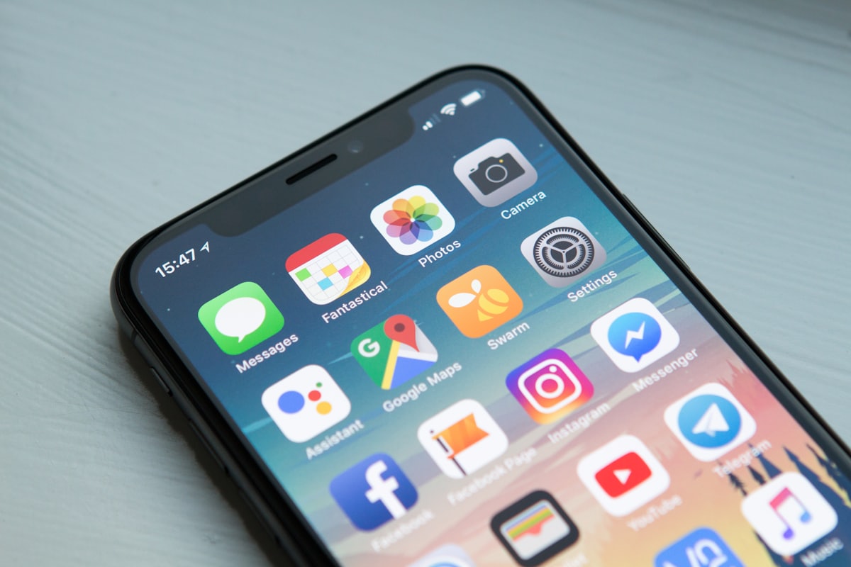 A smartphone home screen filled with application icons.